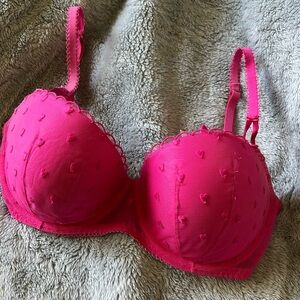 Victoria’s Secret pink push up bra